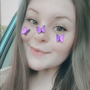 Meet your Posher, Karrie